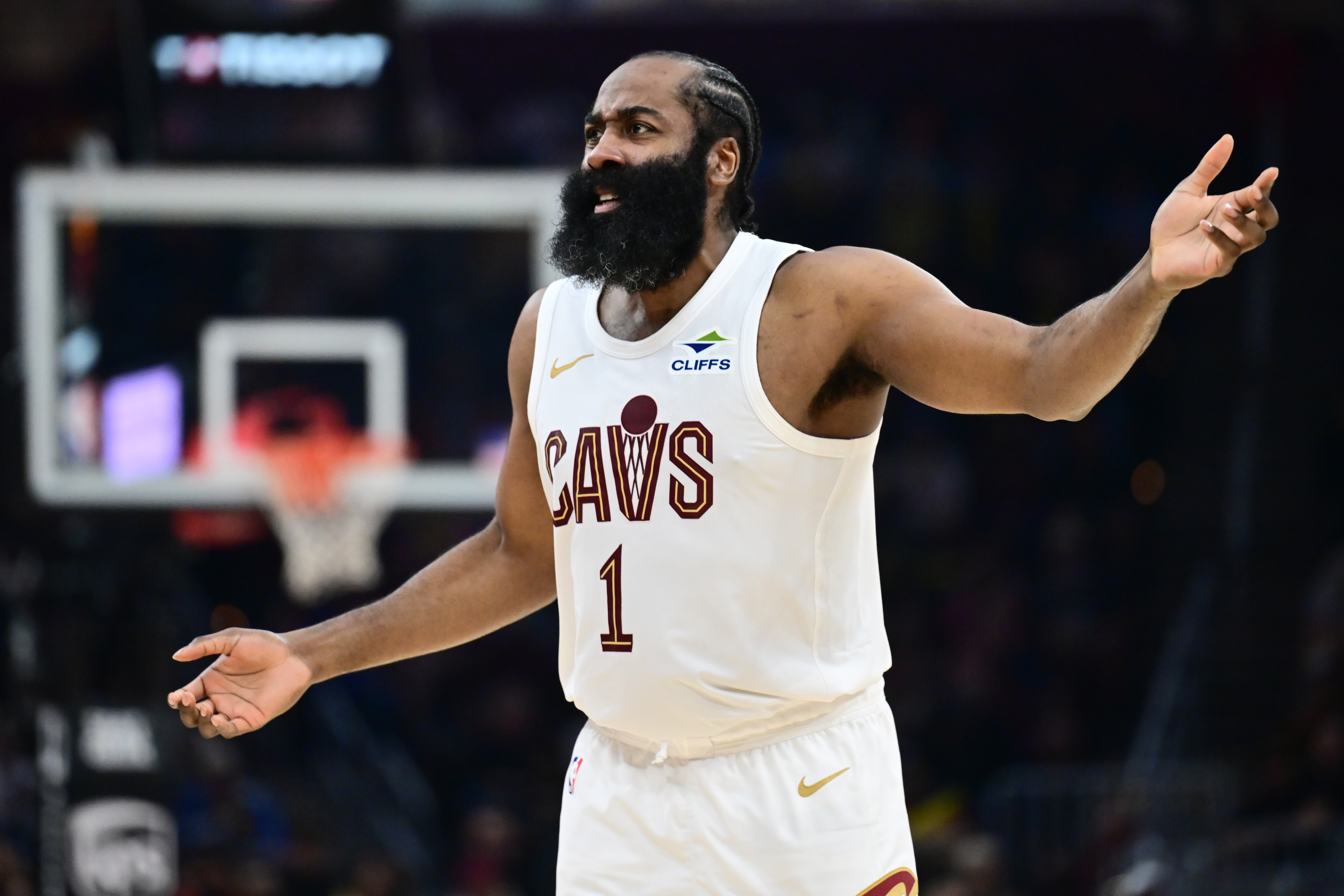 kaiyun-状态来得太晚！哈登末节回暖但无力回天 全场12中4&amp;还有6失误